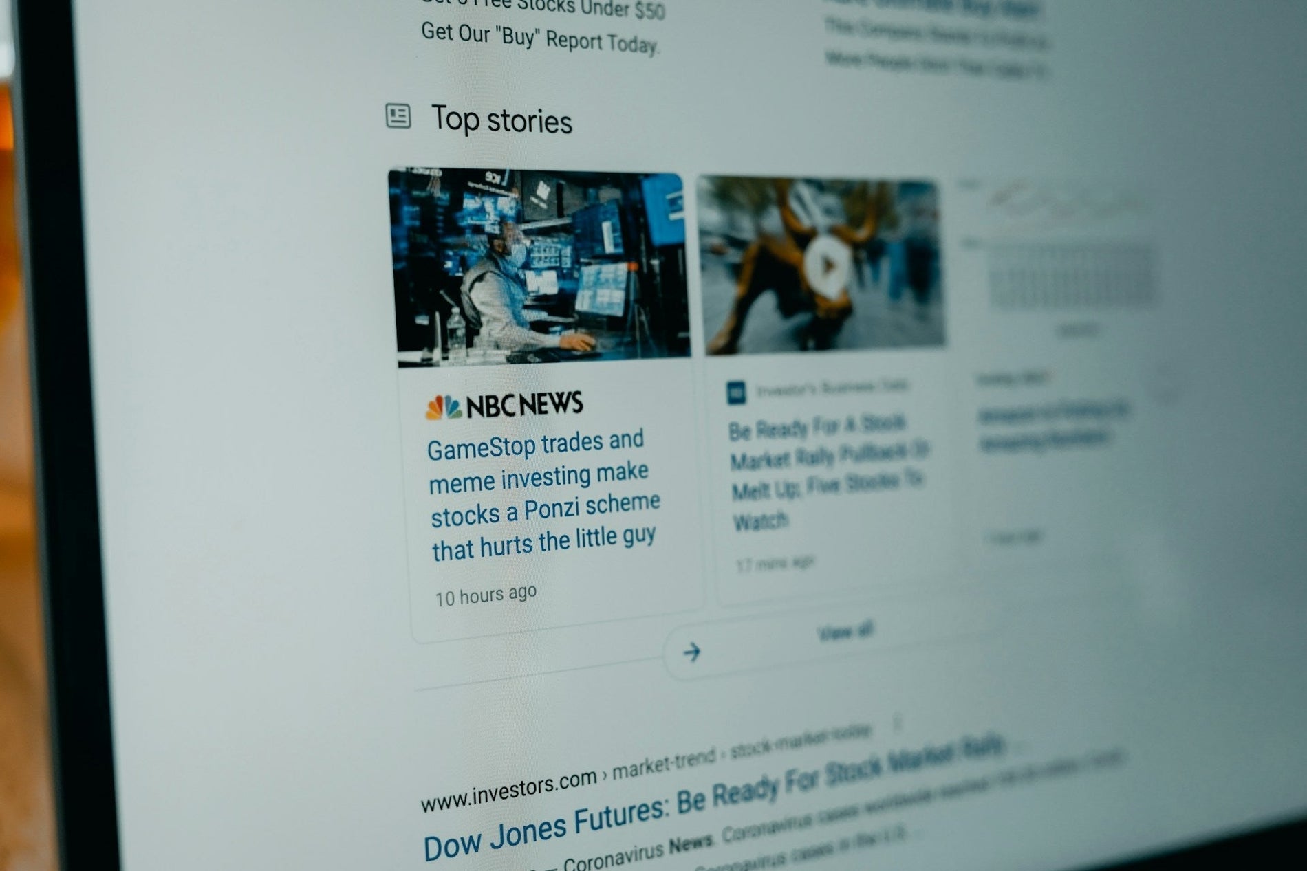 Come riconoscere le fake news: fonti, metodo e 5 campanelli d'allarme